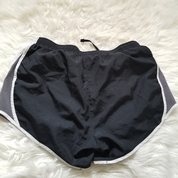 Nike Dri Fit Running Athletic Shorts XS - Picture 7 of 7